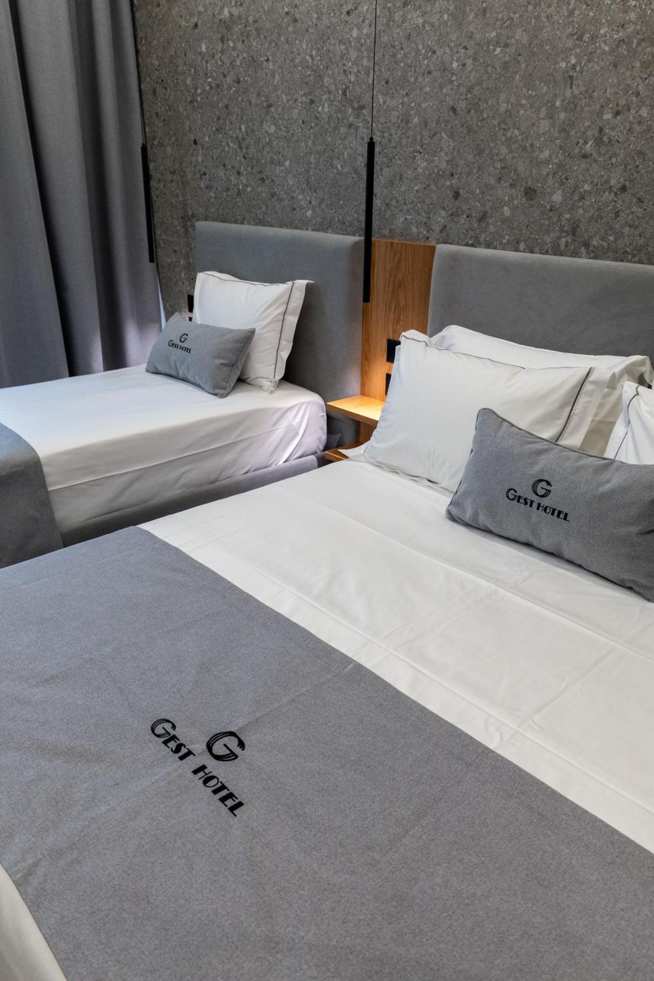Gest Hotel Radhimë Eksteriør billede