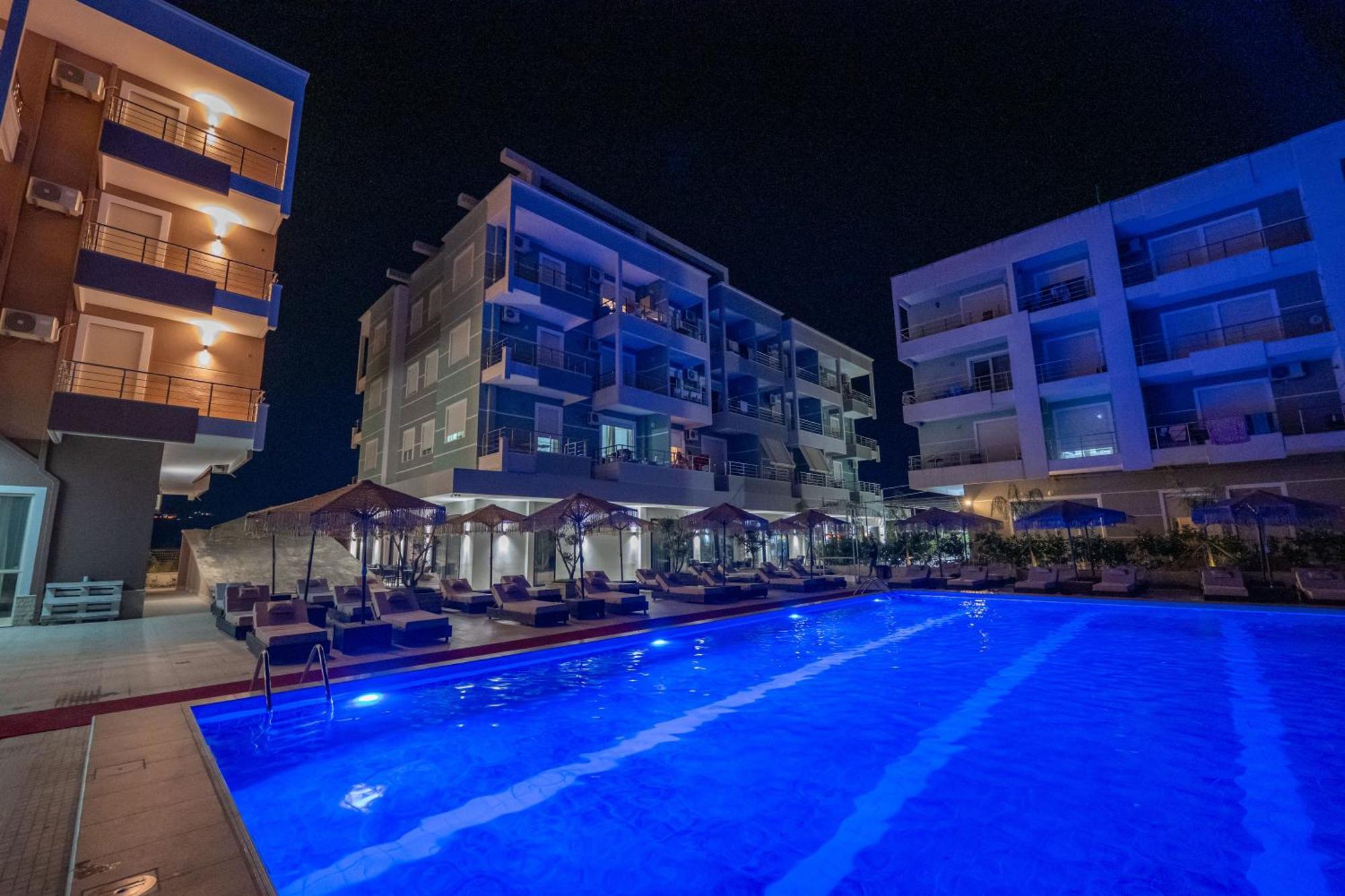 Gest Hotel Radhimë Eksteriør billede