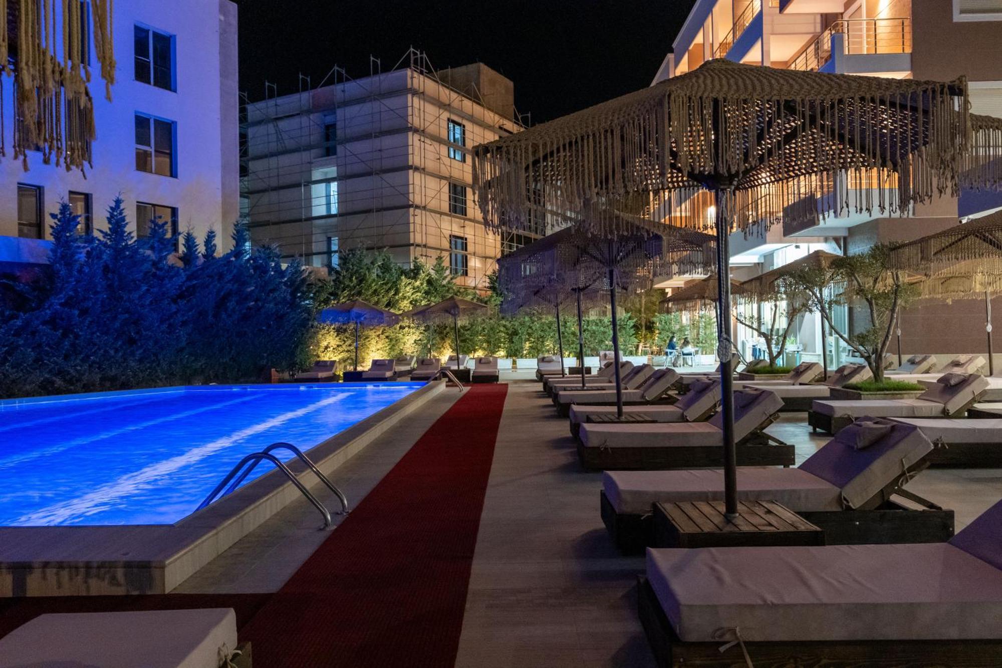 Gest Hotel Radhimë Eksteriør billede