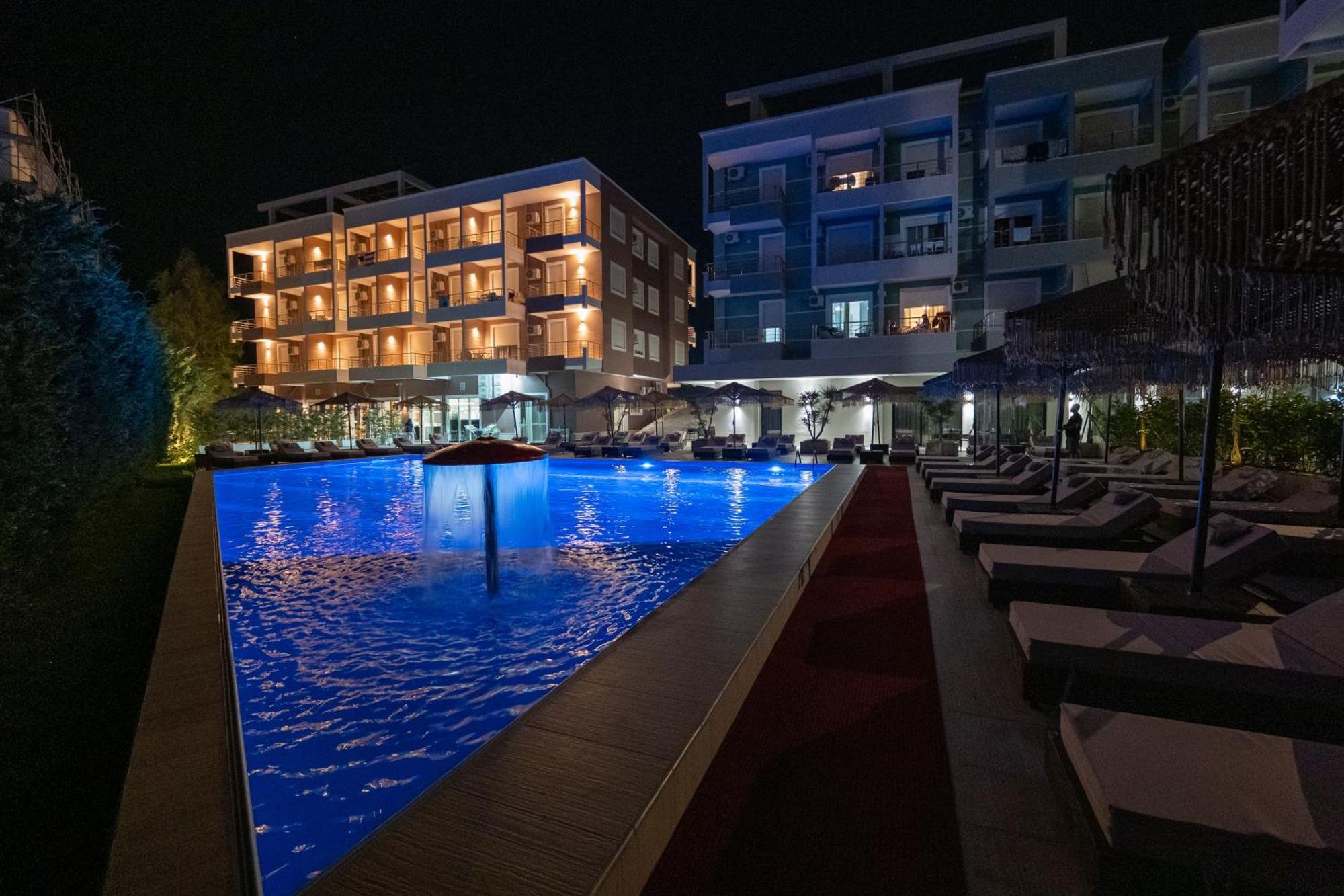 Gest Hotel Radhimë Eksteriør billede